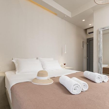 Plaka Hotel I Екстериор снимка