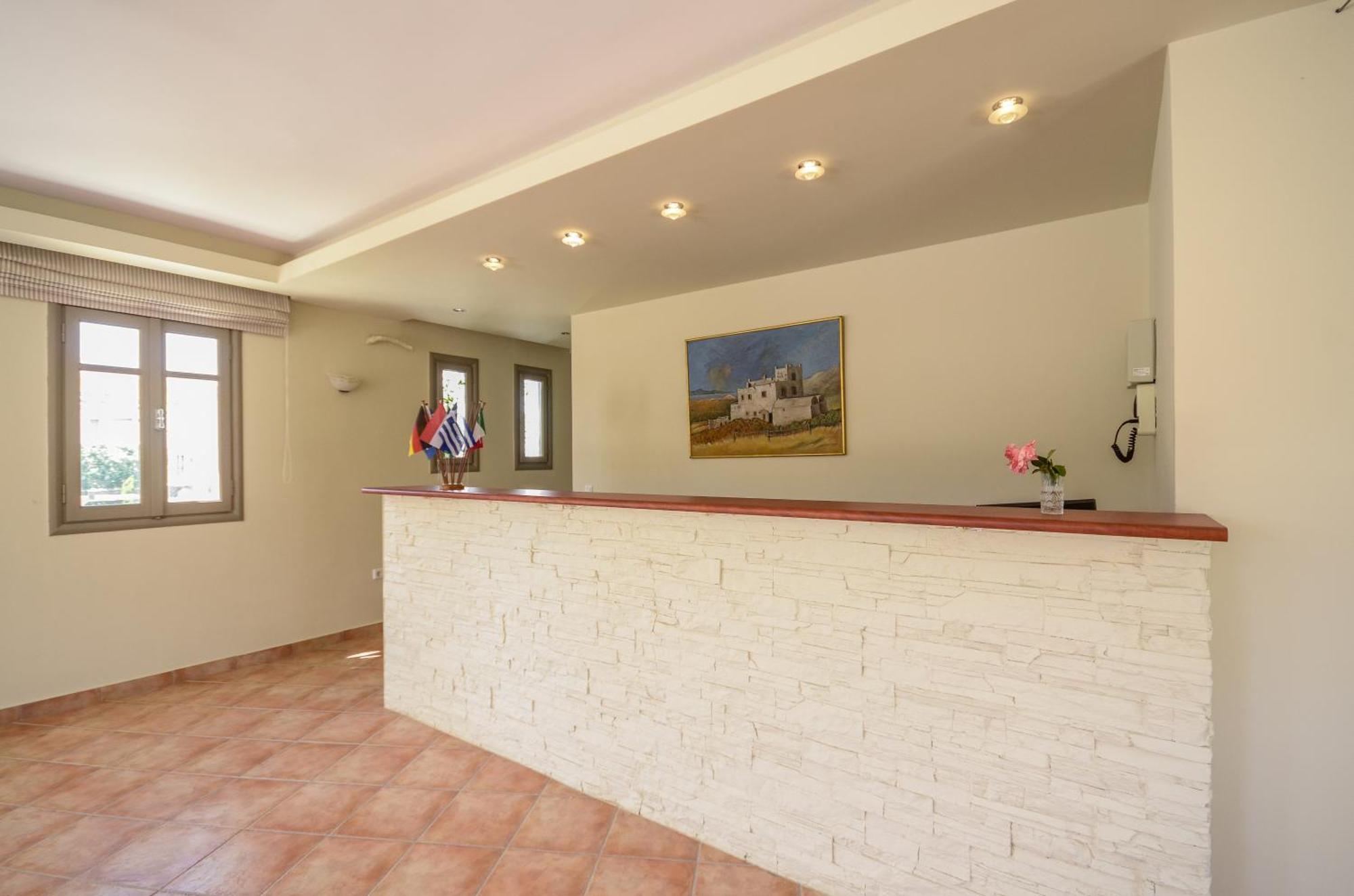 Plaka Hotel I Екстериор снимка